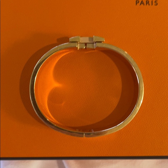 🌟SOLD🌟 Hermès Rose Gold Bracelet - Picture 6 of 9